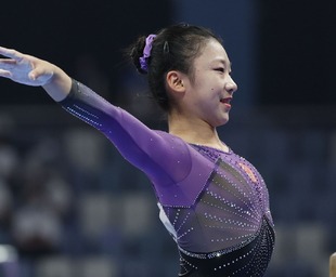 英超保级大战：卢顿3-2诺丁汉森林，逃离降级区