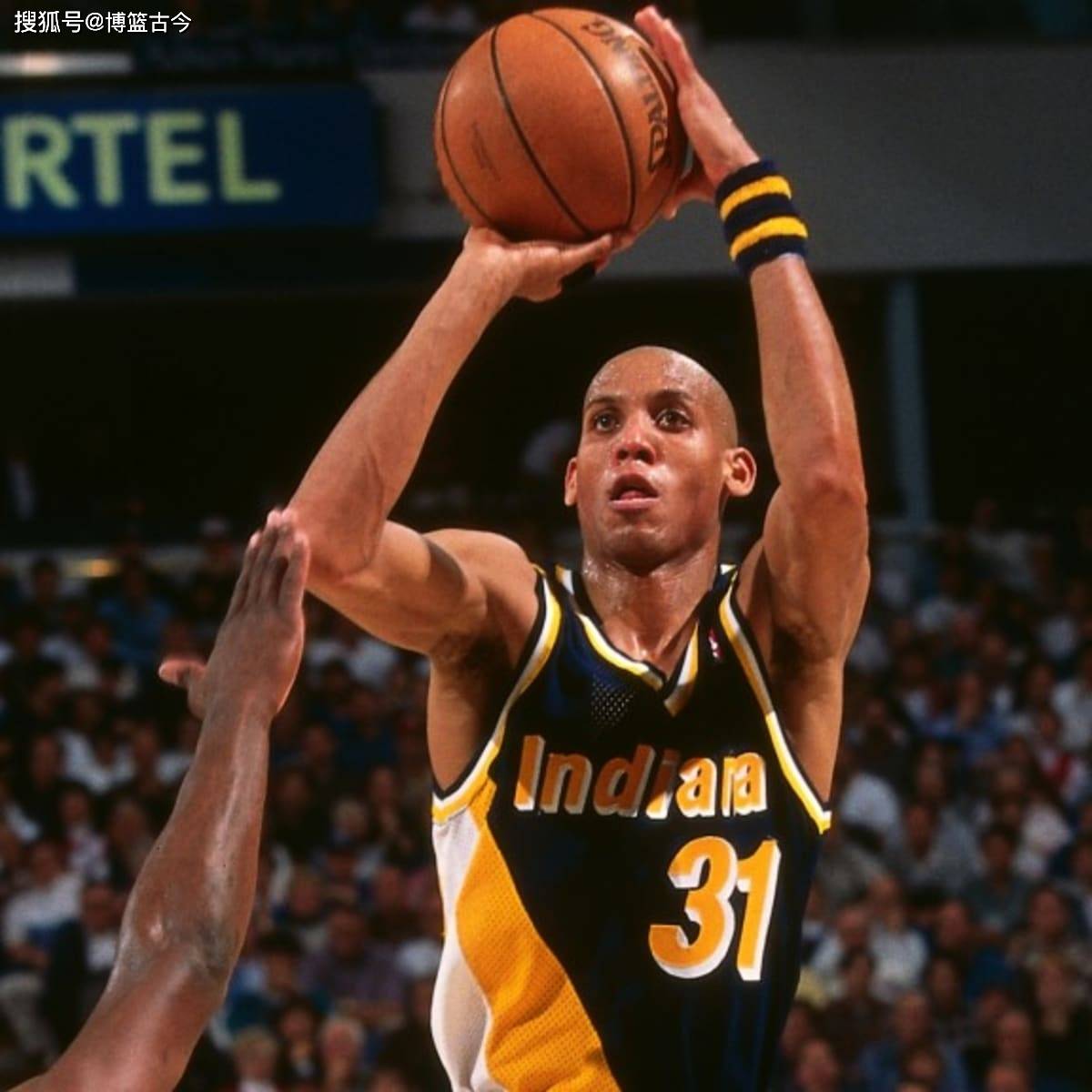 关键球员出 关键球员出